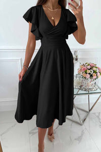 Ali - V-Neck Sleeve Midi Dress Black