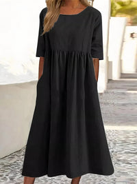 Aira - Loose-Fit Maxi Dress Black